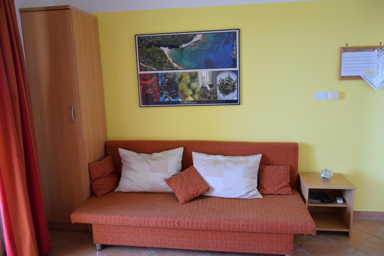 Villa Vinki Vinkuran Extérieur photo